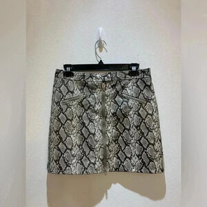 Blank Nyc Mini Skirt Snake Print Faux Leather Zip Front Lined Brown Size 26